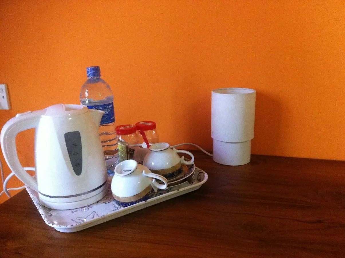 Bee Nest Bed & Breakfast Negombo 0*,